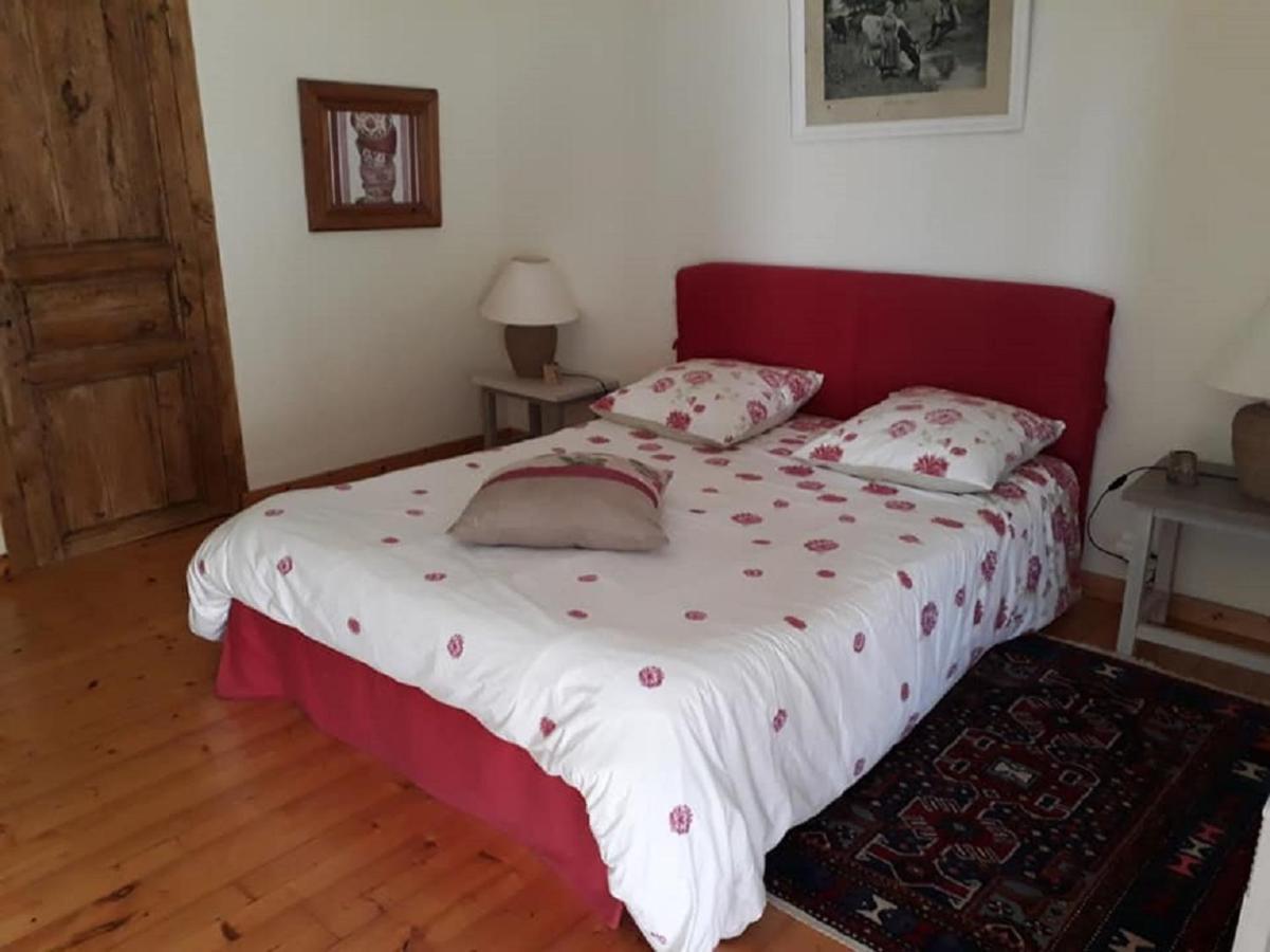 Domaine De La Piale Bed & Breakfast Fons (Lot)